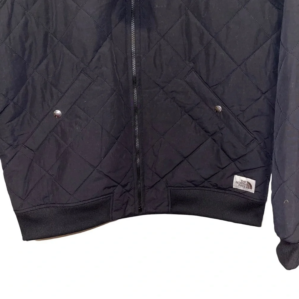 NWT The North Face Men Jacket Size M